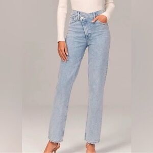 Abercrombie & Fitch Light Wash Straight Leg Jeans